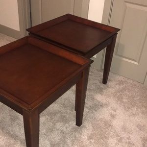2 end tables